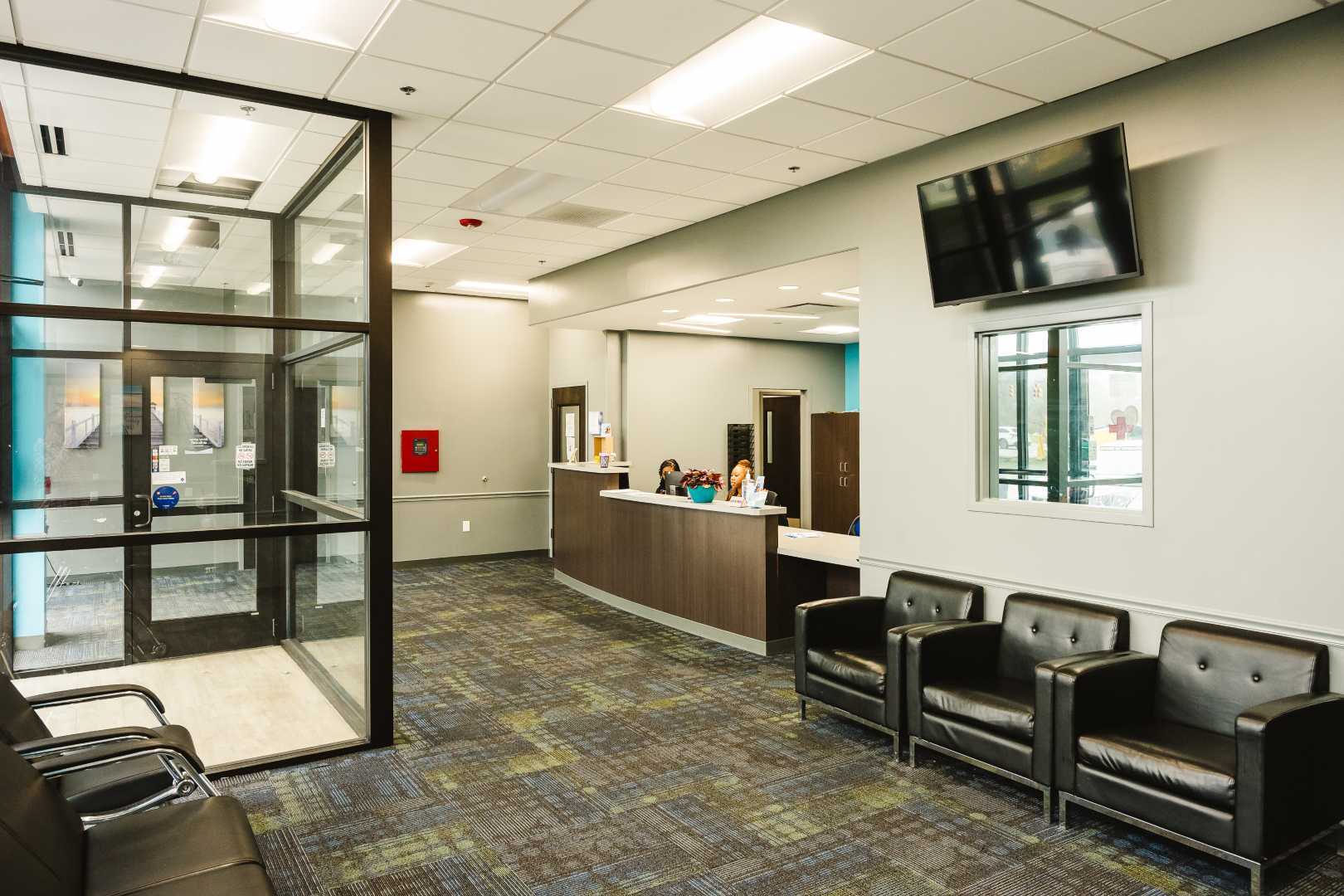 urgent-dental-center-carousel-04 Indianapolis Dentures Dentist at Urgent Dental Center